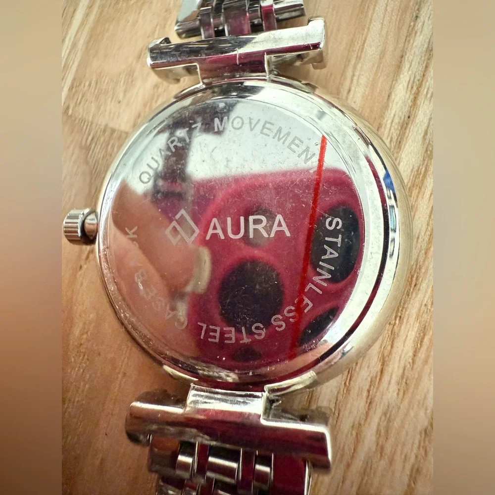 Aura ladies silver tone mother of pearl watch NEW BATTERY